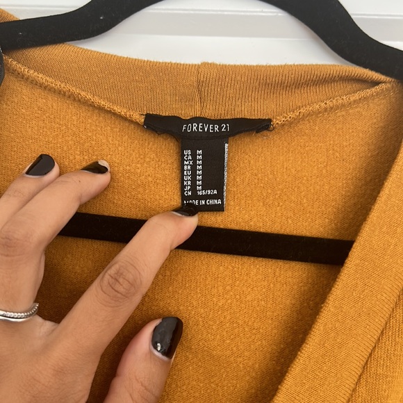 mustard sweater, size medium - Picture 2 of 2